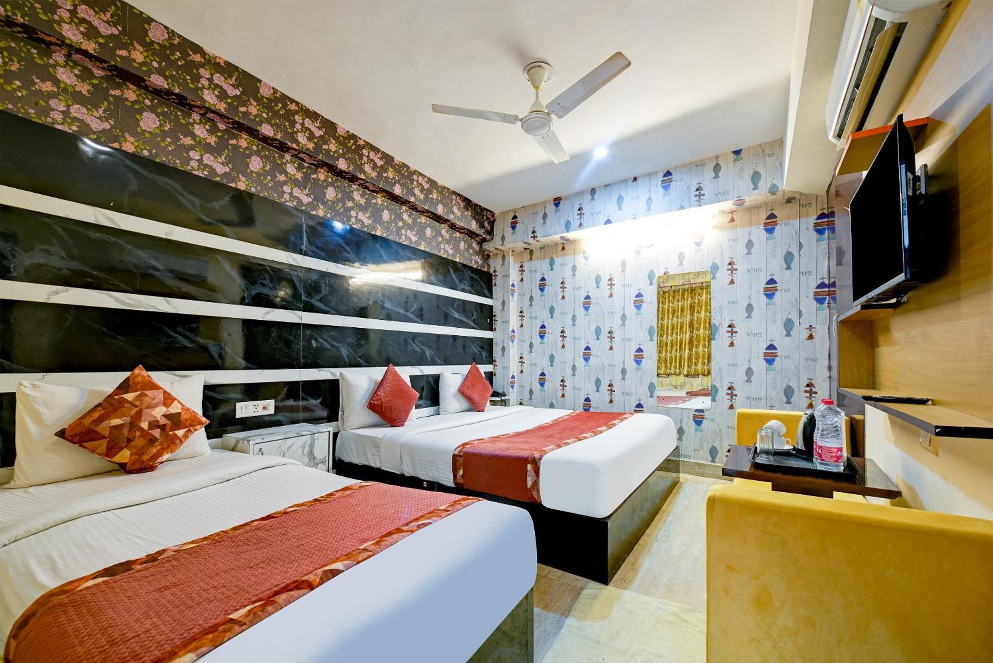 Park - Near Igi Airport Terminal 3 New Delhi
